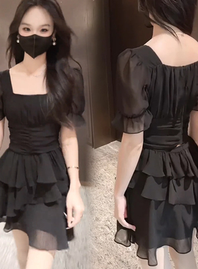 法式名媛洋气荷叶边拼接连衣裙女夏季新款气质方口领收腰蛋糕裙子