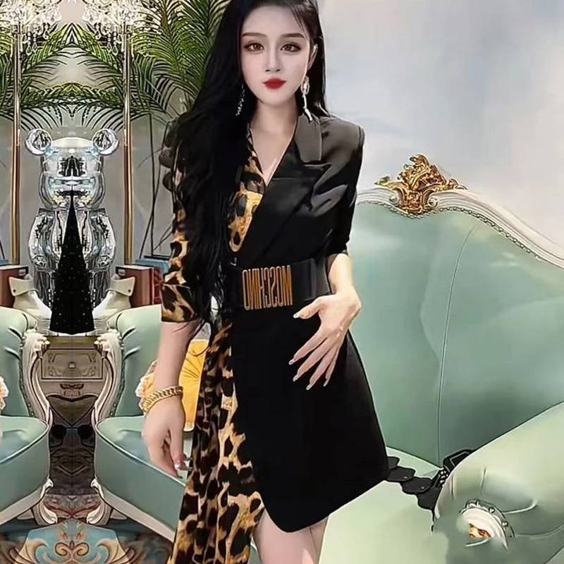 网红时尚爆款不对称豹纹拼接外套