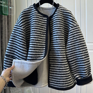 上衣 毛绒保暖长袖 欧货高级感时尚 撞色条纹棒球服外套女2025冬新款