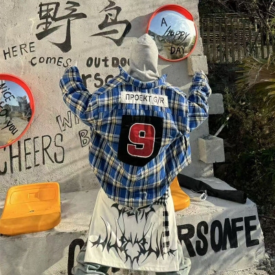 俄文贴布印花格子拉链棉服