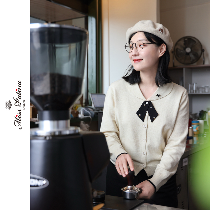 MP学院海军风针织开衫