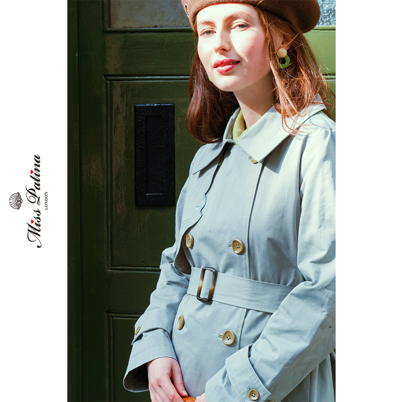 猫脸刺绣气质纯棉排扣中长款风衣