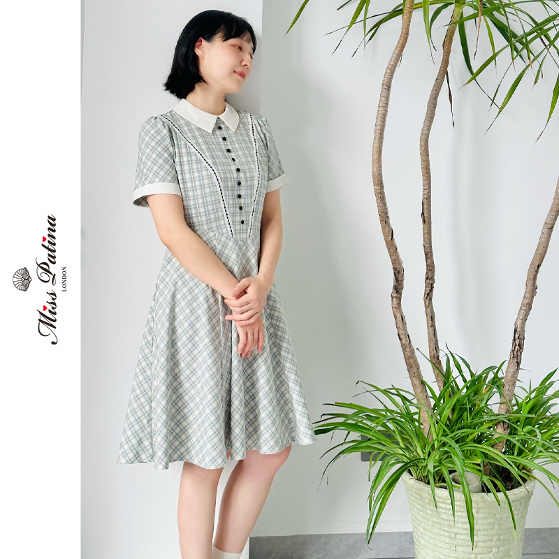 古典维多利亚风连衣裙复古设计