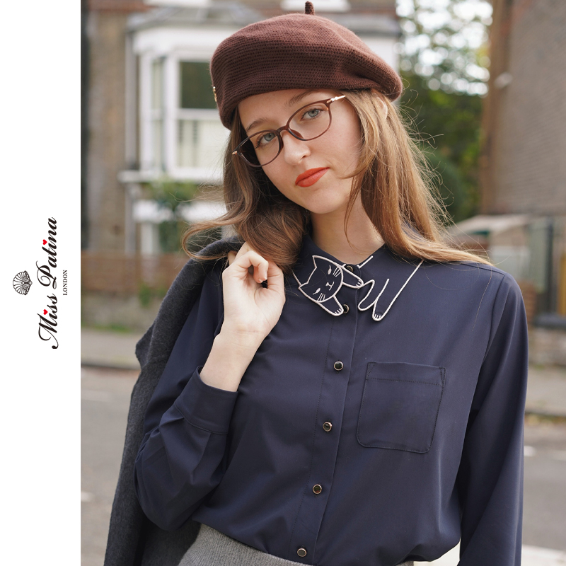 MP经典学院风猫咪刺绣领衬衫