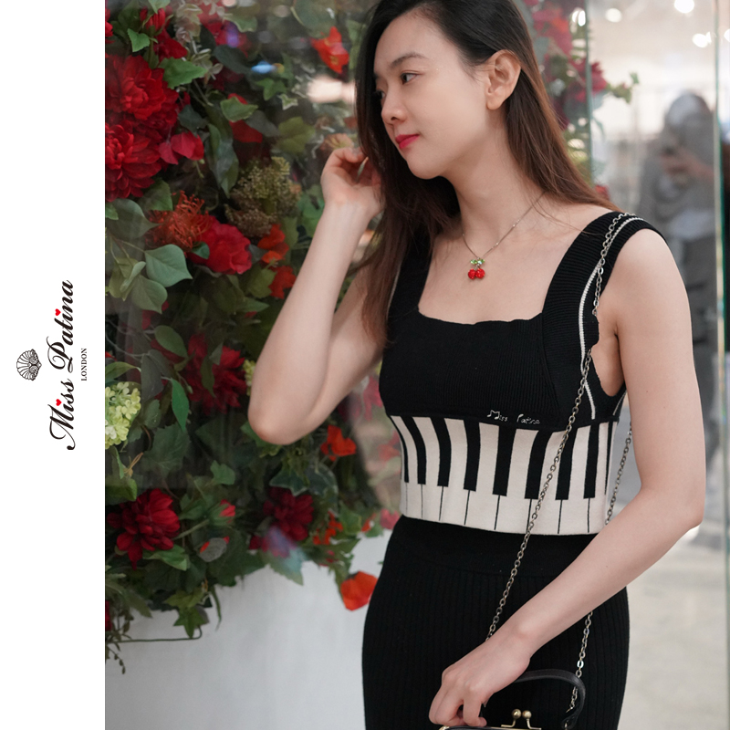 MP文艺女生钢琴键针织上衣/半裙