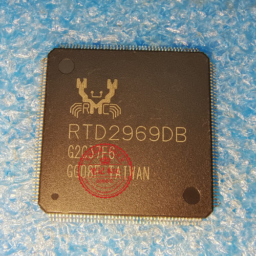 RTD2969DB  E05B85YA  EO5B85YA  MST9U26RQ2 QFP 新的  一个起拍