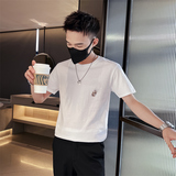白色