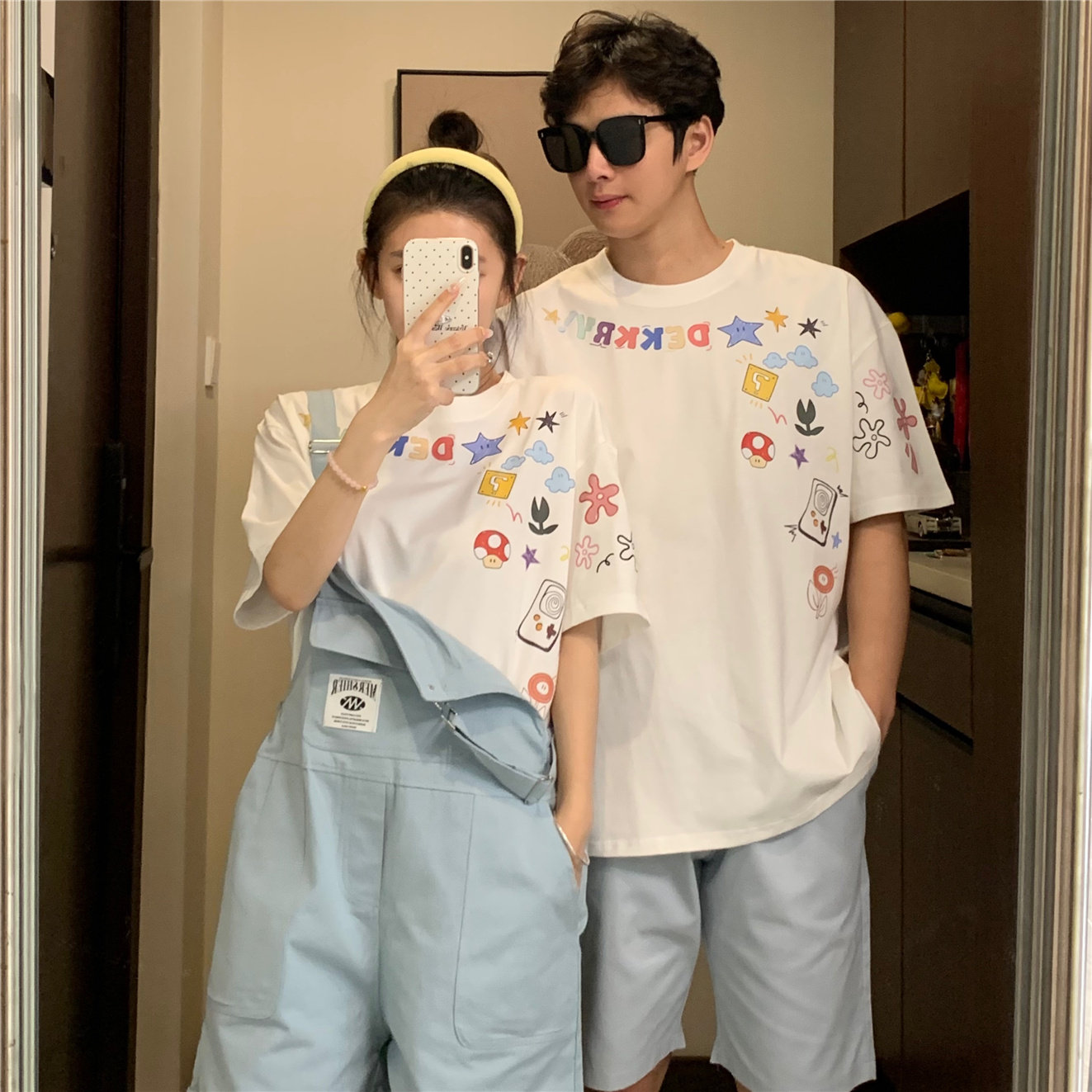 同色系情侣装夏季涂鸦短袖T袖小众设计感2025新款背带高级感套装