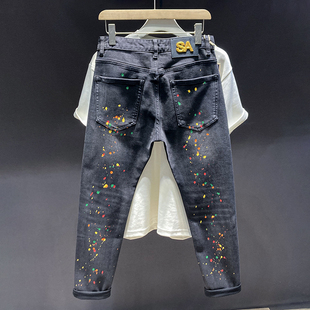 高端复古牛仔裤男款潮牌喷墨印花破洞补丁弹力高街小脚修身长裤子