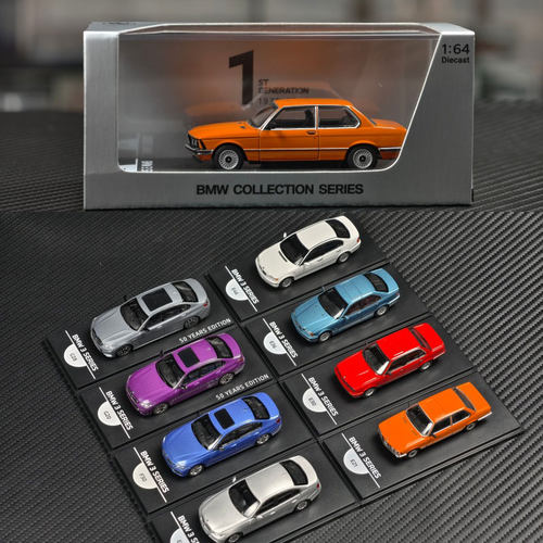 AR BOX 1:64BMW宝马3系 原厂50周年纪念套装合金汽车模型收藏摆件