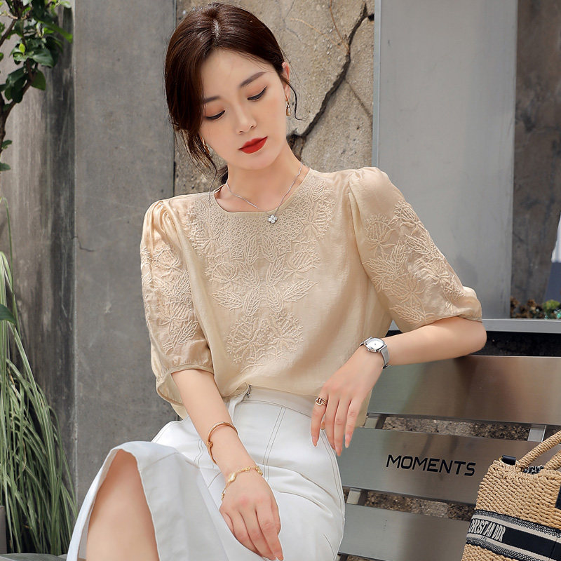 French Unique Tencel Blouse 2021 temperament literature Show thin heavy industry Embroidery Short sleeved shirt Chiffon jacketin the Women's clothing/Boutique , Lace shirt/Chiffon shirt  category - from Buy2taobao.com to provide professional Taobao agent buy service