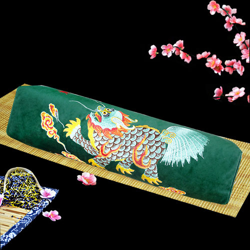 圆柱形刺绣法兰绒花草枕头