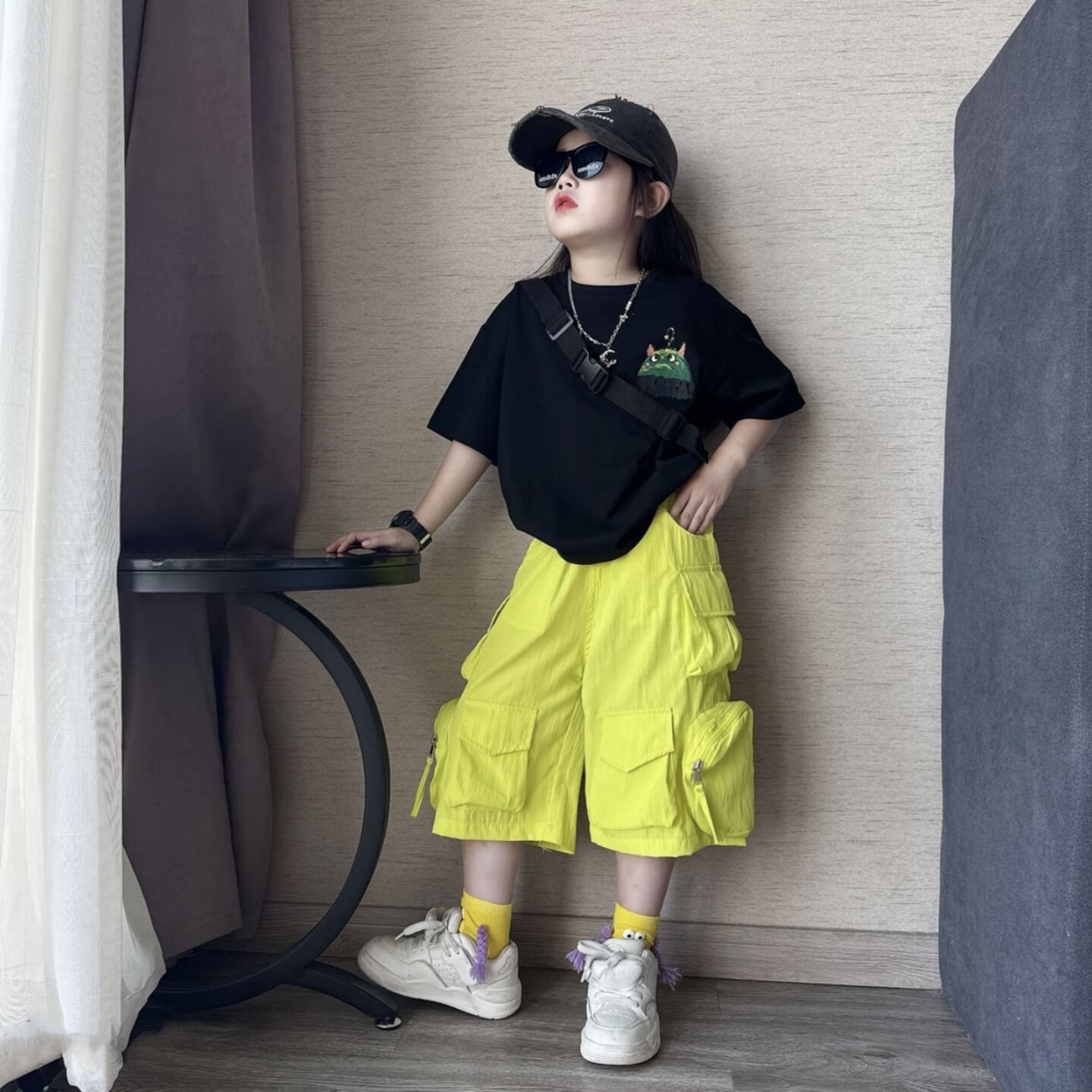 男女童夏季韩版宽松小怪兽短袖T恤中大童速干薄款工装五分裤套装