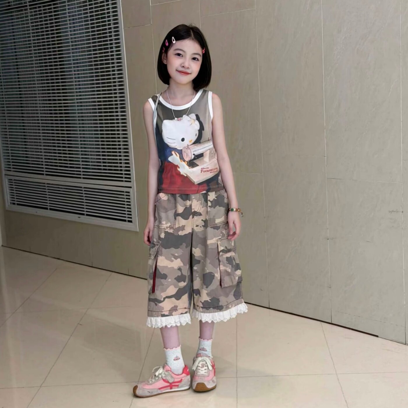 美式猫咪背心上衣女童夏季新款甜酷迷彩工装七分裤嘻哈街舞两件套