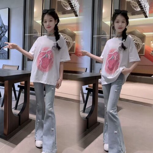 韩版夏季草莓钉珠短袖T恤套装女童2025新款轻薄蝴蝶结牛仔喇叭裤