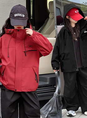 三防冲锋衣女童红色外套女孩大童洋气时尚风衣初中生防水连帽上衣