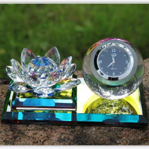 汽车香水座水晶莲花钟表