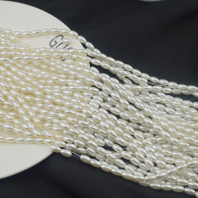 古风仿珍珠米白色穿孔步摇发饰