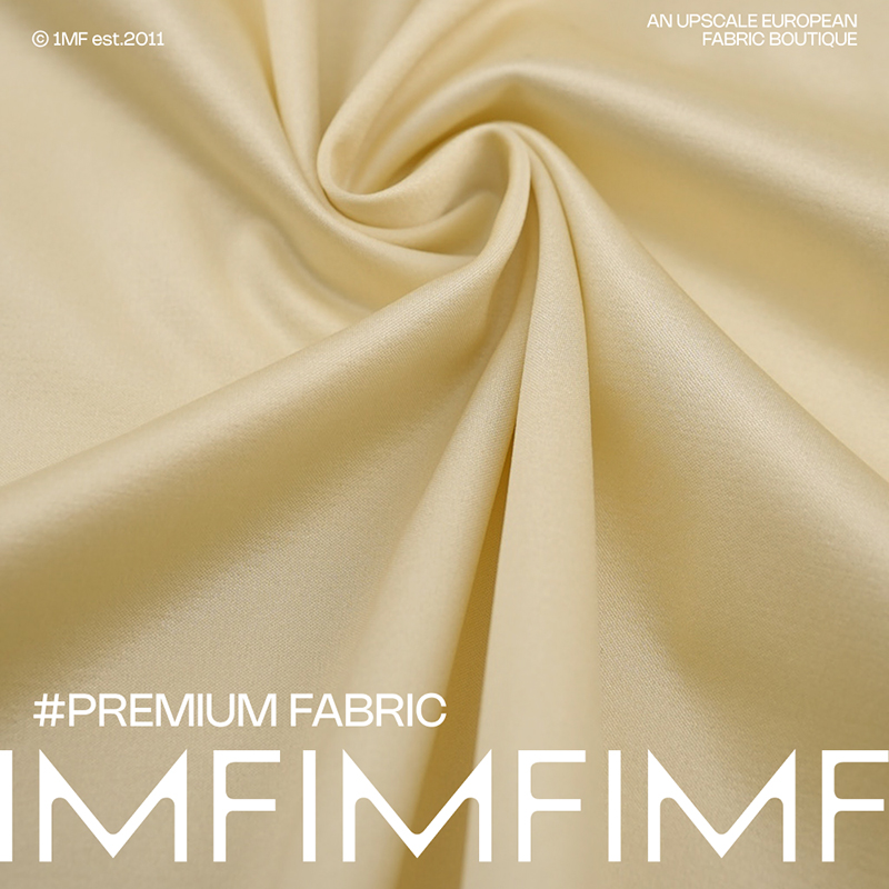 意大利制造 时装弹力针织米白色面料 外套裤子风衣布料 幅宽130cm