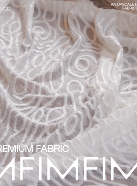 诗意未央 时装蕾丝面料白色立体绒感服装布料 幅宽110CM