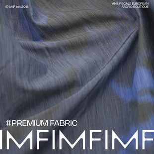 AGN 棉+PL时装面料蓝色高速花印花羽绒服布料幅宽147CM 157G/M