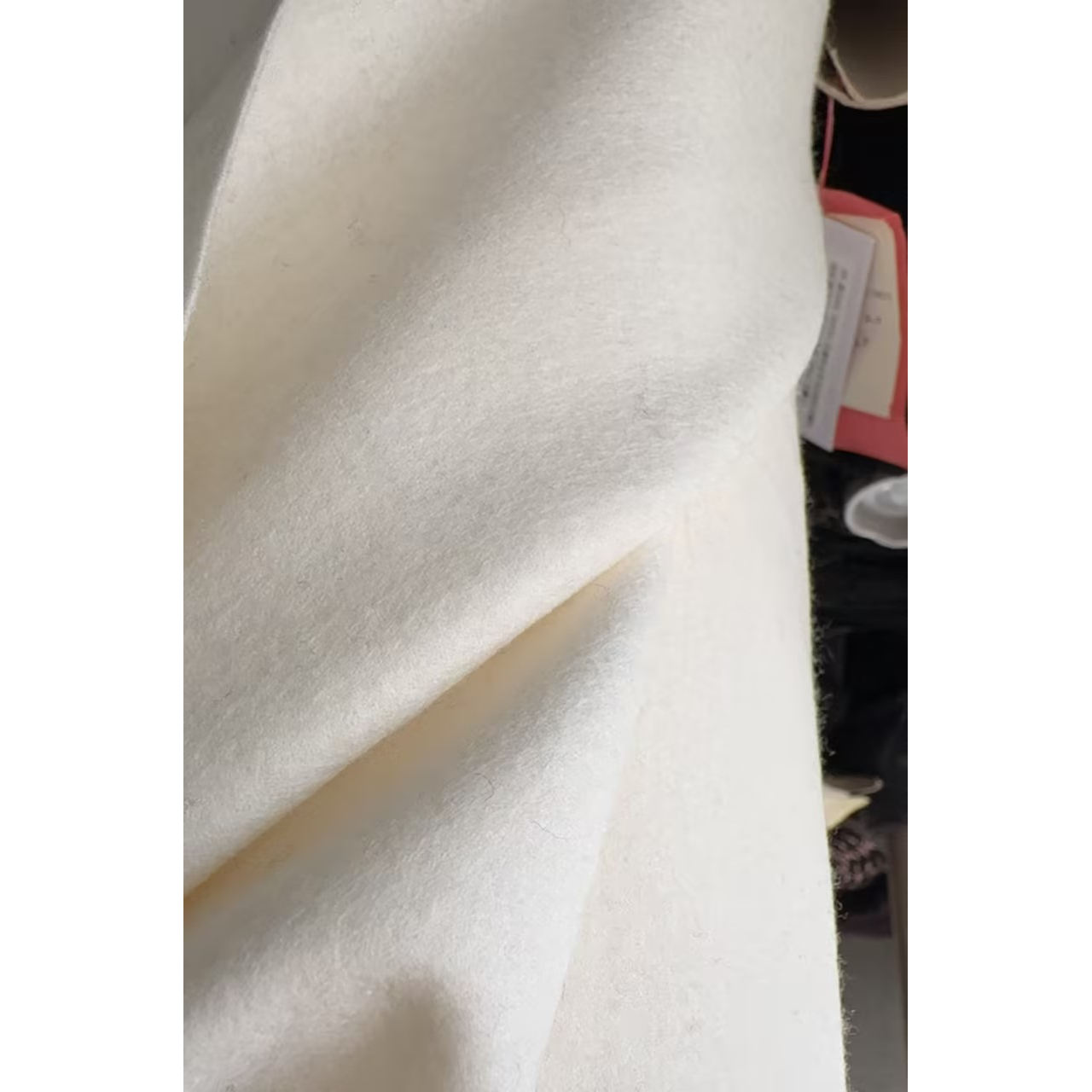 JIS 米白色羊毛 毛呢面料 柔软细腻 秋冬大衣外套面料 意大利进口