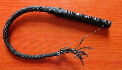 马鞭\皮鞭\调教鞭 \防身鞭\ 训犬鞭 \马术鞭\训狗鞭\电影道具鞭