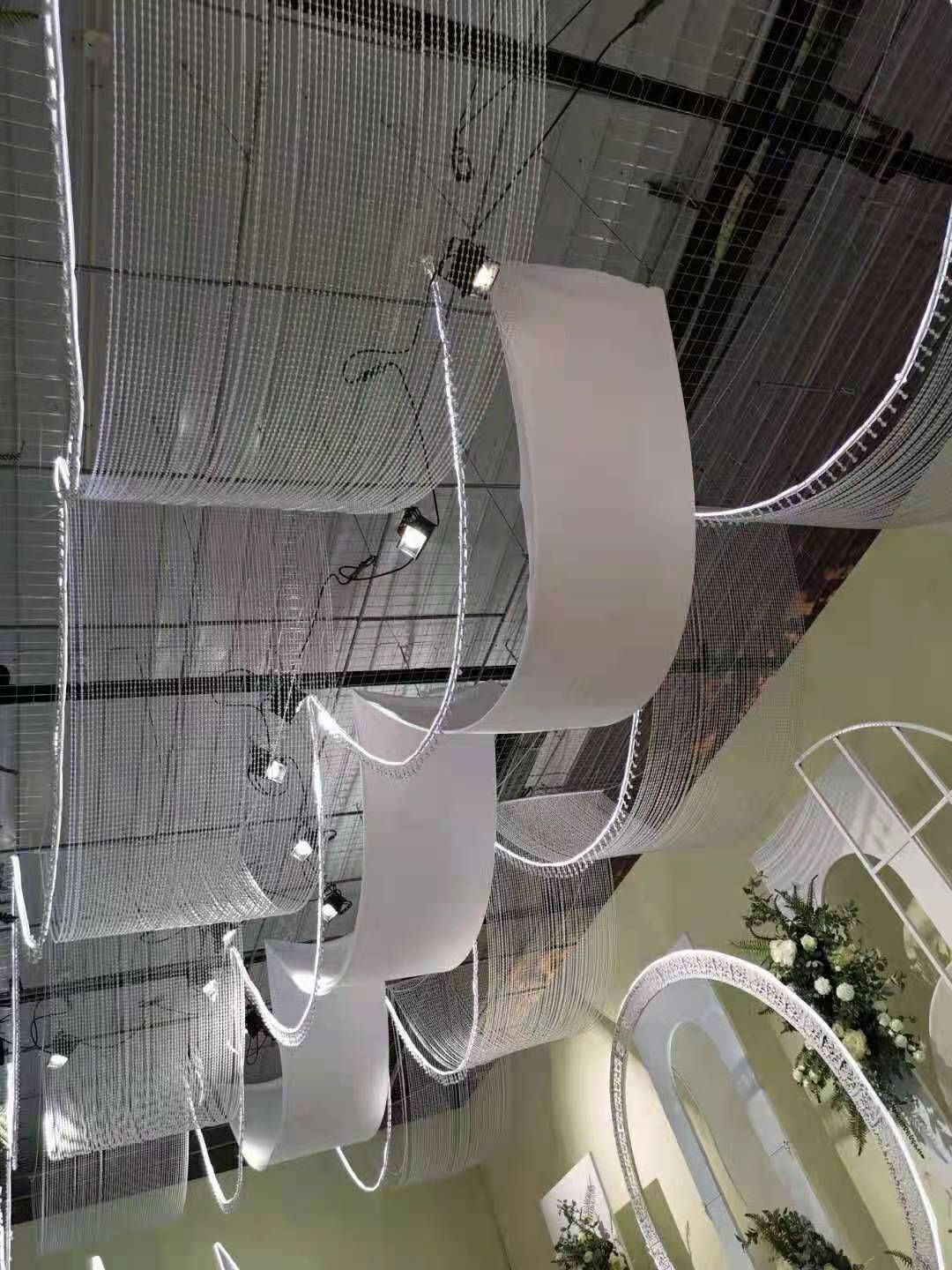 新款婚庆道具线帘水晶帘韩式婚礼T台上空波浪吊顶亚克力珠帘装饰,节庆用品/礼品,吊顶纱幔,淘宝优惠券,粉丝福利购,淘宝优惠卷