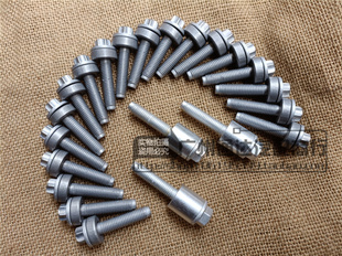 适用于宝马E90 E66 E65 E60 E61 E91 E87 Z4 N52气门室盖螺丝螺栓