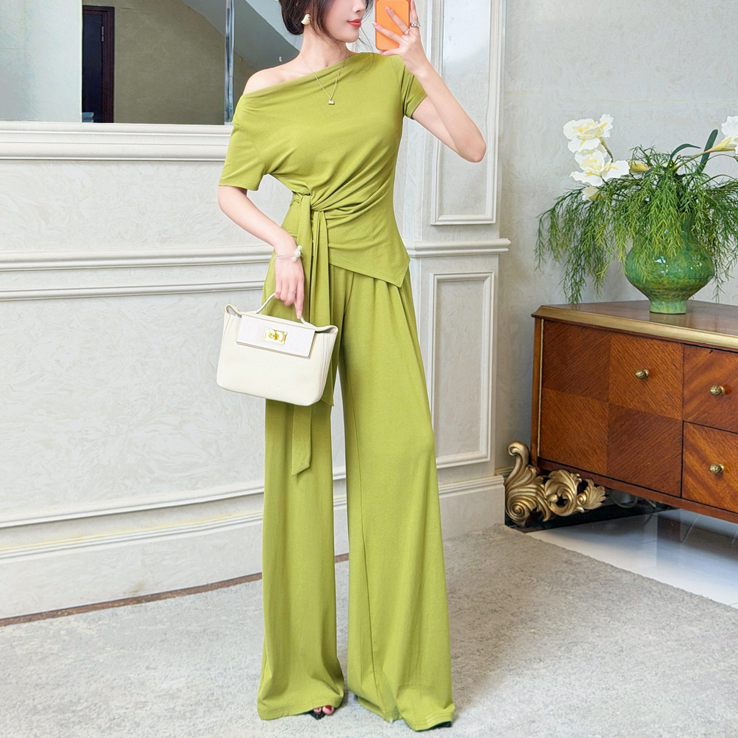 飞姐定制2026扭结系带短袖阔腿裤套装女夏高级感显瘦休闲两件套
