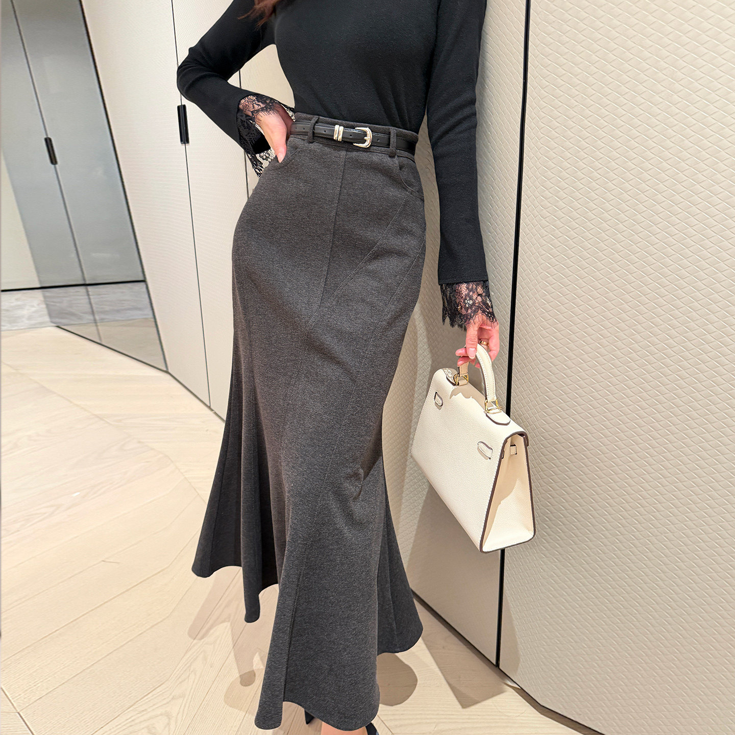 【新品9折】韩版磨毛呢高腰包臀鱼摆裙半身裙秋冬显瘦长裙配腰带