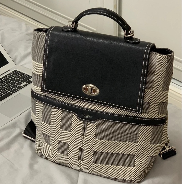 大容量格纹通勤背包双肩包