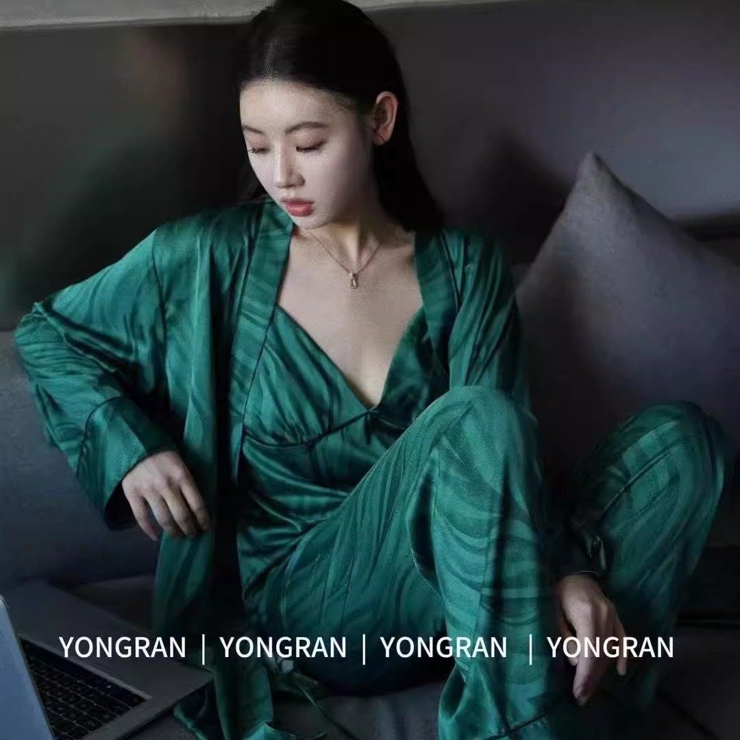 雍然实体店睡衣奢华春秋冰丝仿真丝三件套吊带睡袍长裤深绿家居服
