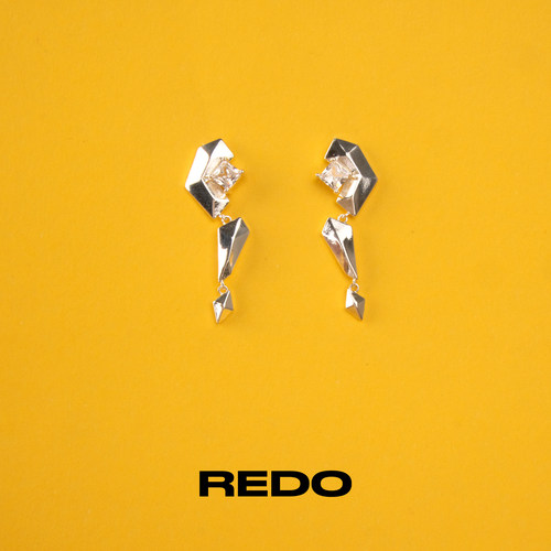 REDO小众款碎镜不规则耳环