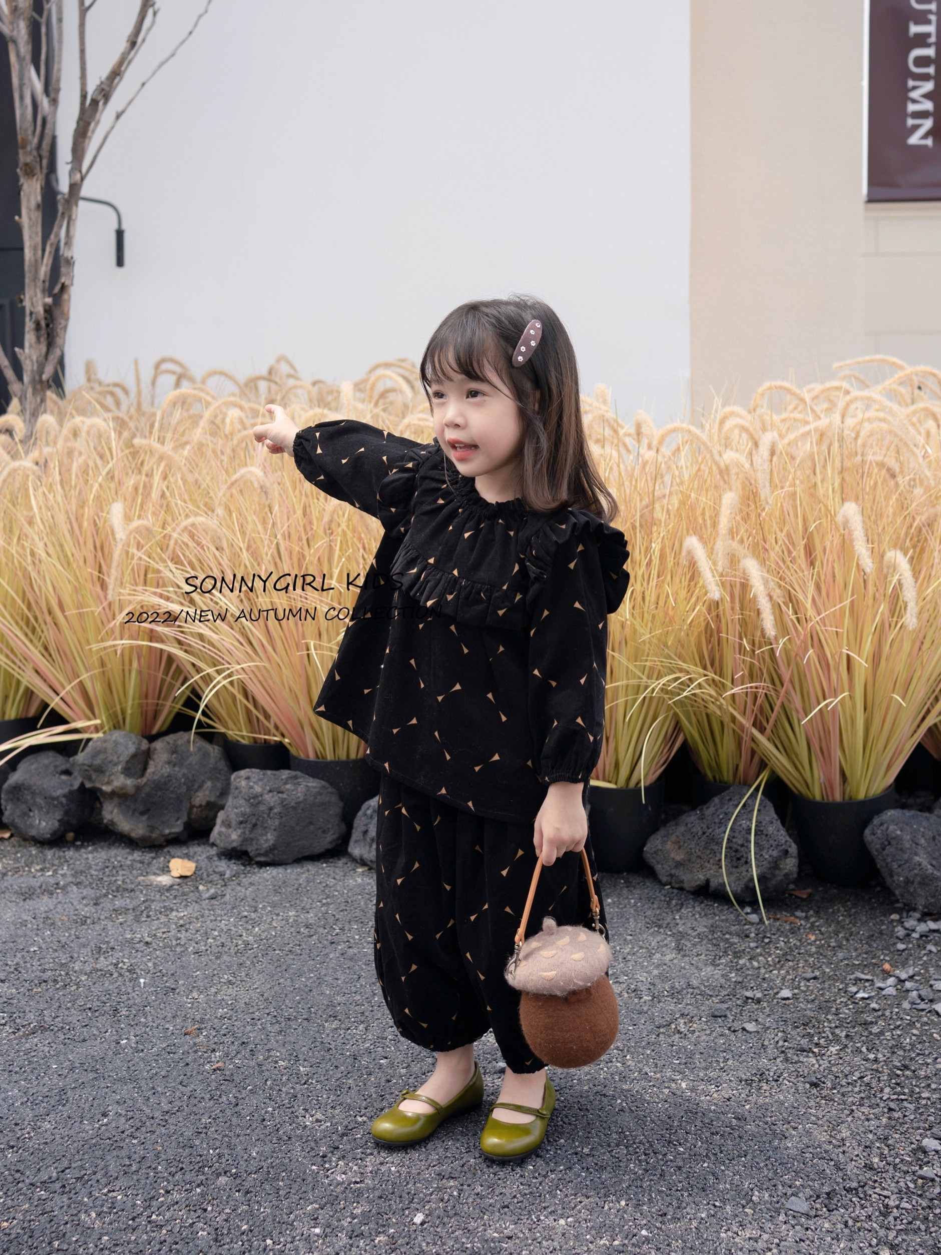 sonnykids 女童秋冬灯芯绒上衣日系印花套装高腰花苞裤儿童灯笼裤