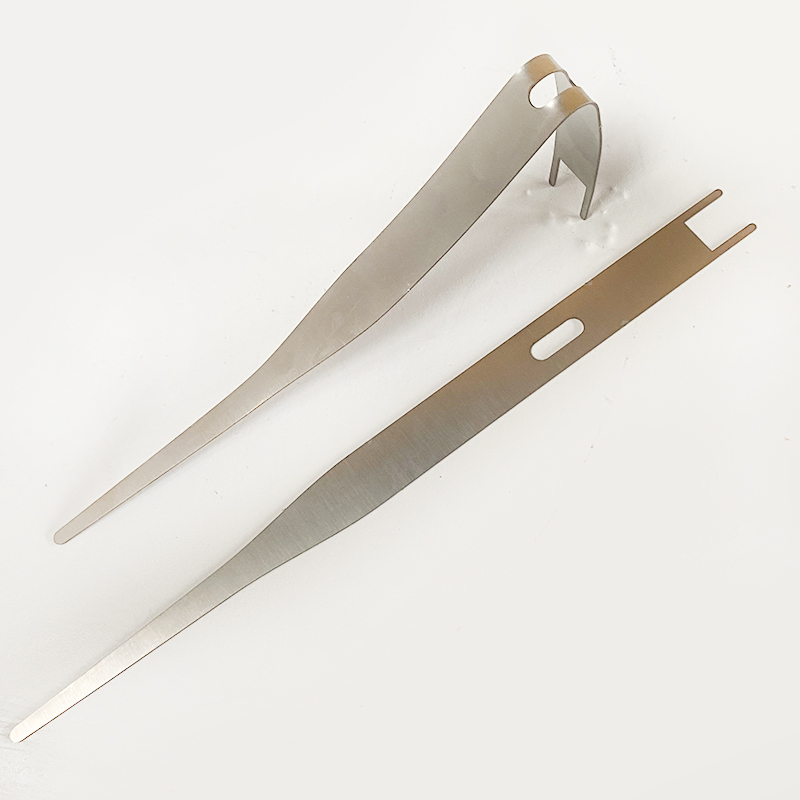 潍坊元宝机通用配件大全弹宝钢条高弹钢片挡宝片一体打宝板大弹片