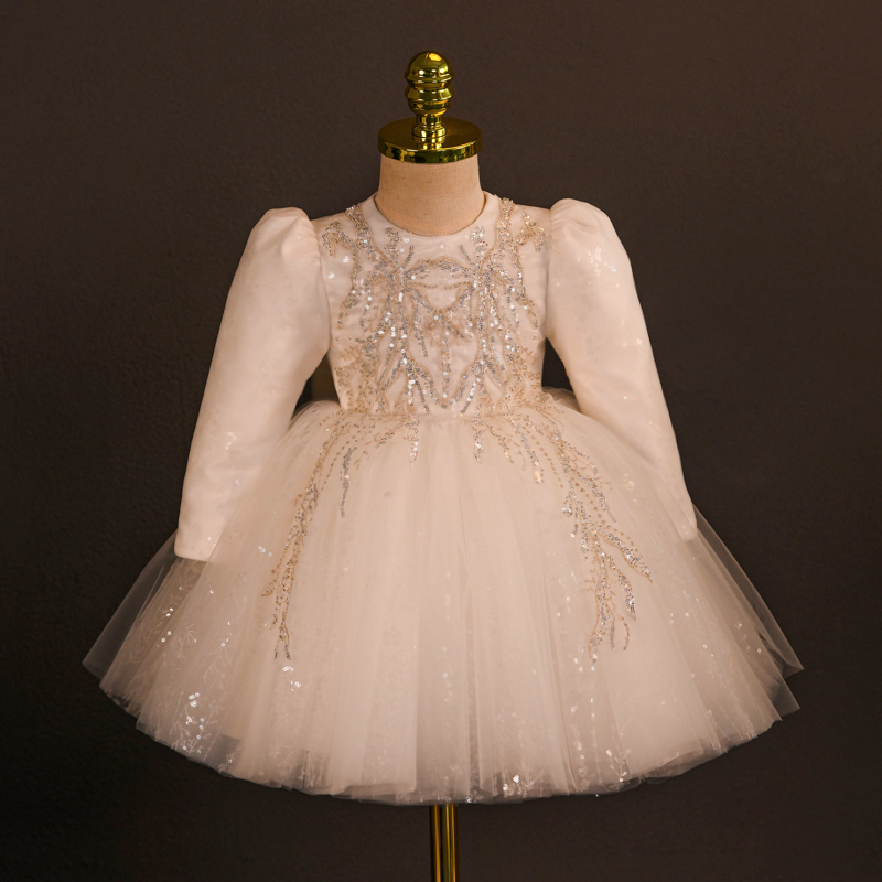 女宝宝周岁宴轻奢礼服