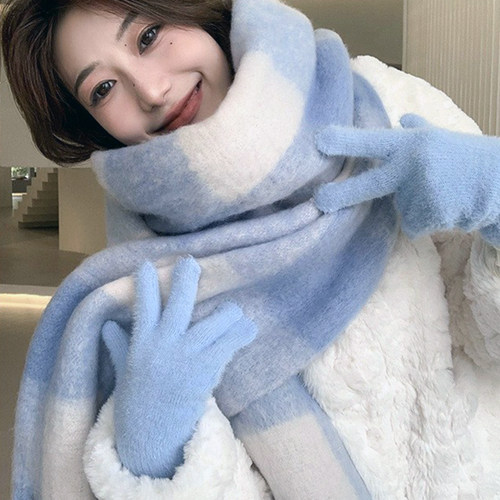 韩系氛围感蓝白格子围巾软糯保暖