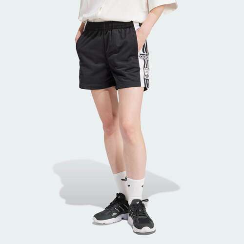 官方正品Adidas阿迪达斯三叶草复古穿搭侧开排扣运动女短裤IU2518