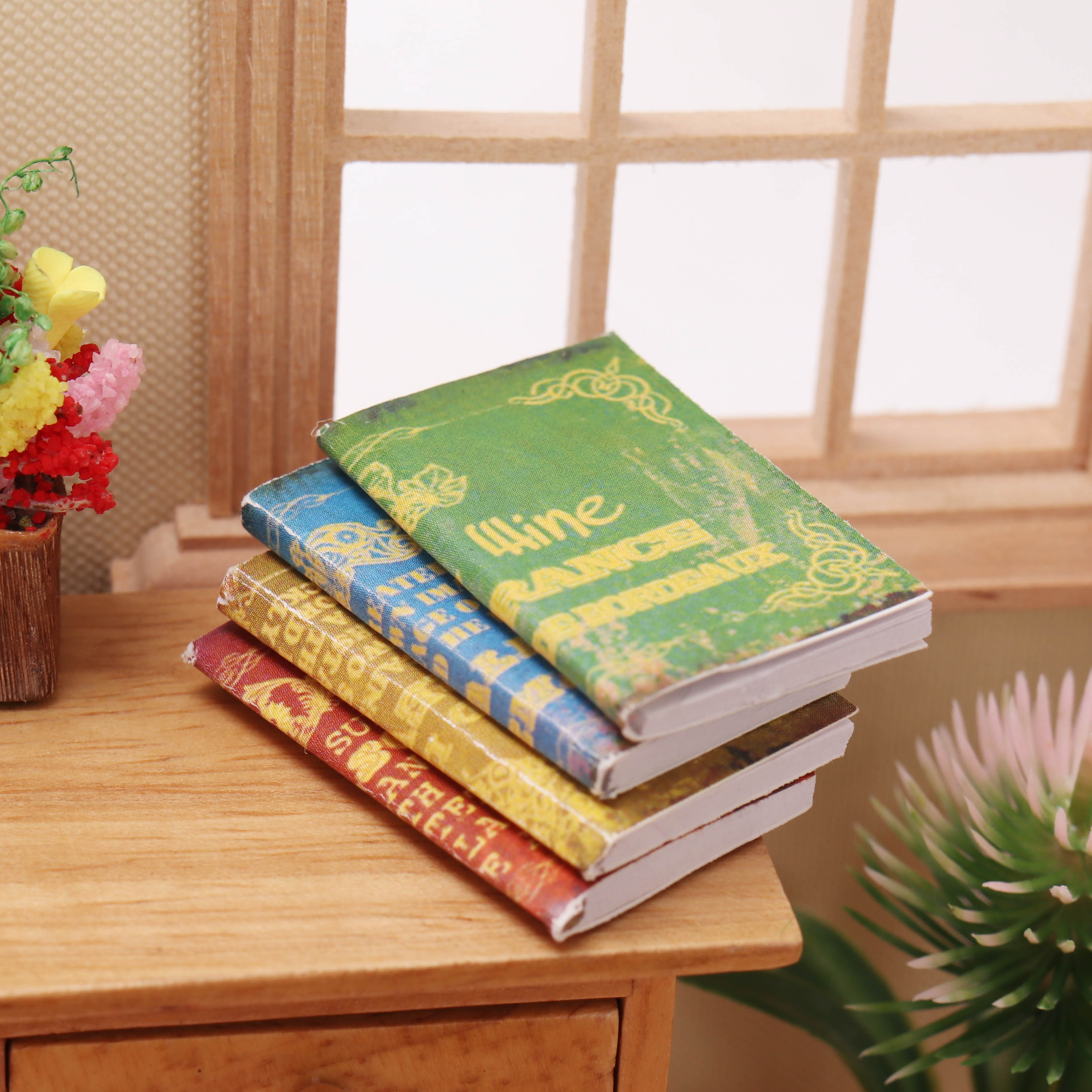 左拉小书迷你模型12分微缩食玩