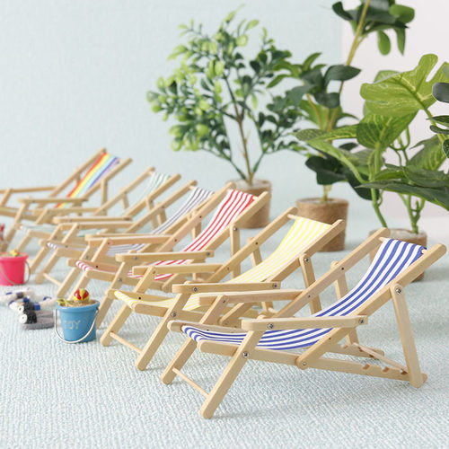 里左拉微缩模型沙滩椅