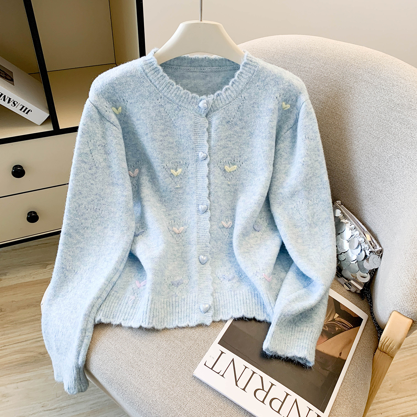 陆小团团刺绣蝴蝶结针织开衫女2025秋冬新款温柔甜美气质外套上衣