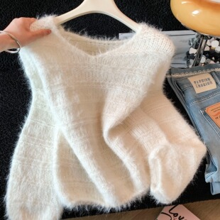 白色奶fufu马海毛V领毛衣女秋冬软糯宽松套头针织衫温柔打底上衣