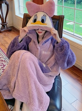 新款2025唐老鸭睡袍珊瑚绒睡衣女冬季毛绒绒浴袍甜美公主卡通睡裙