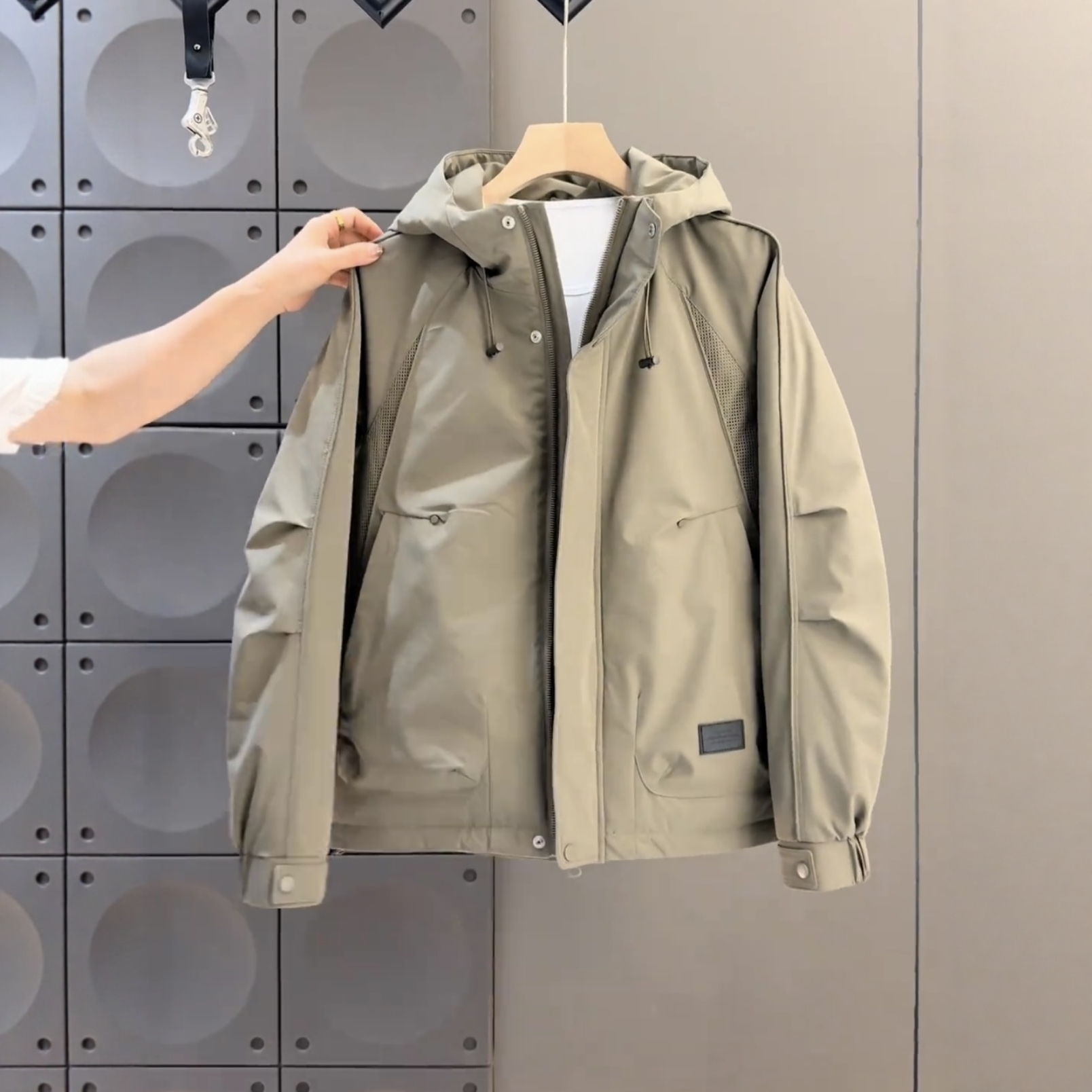 高端宽松连帽工装夹克男秋冬季