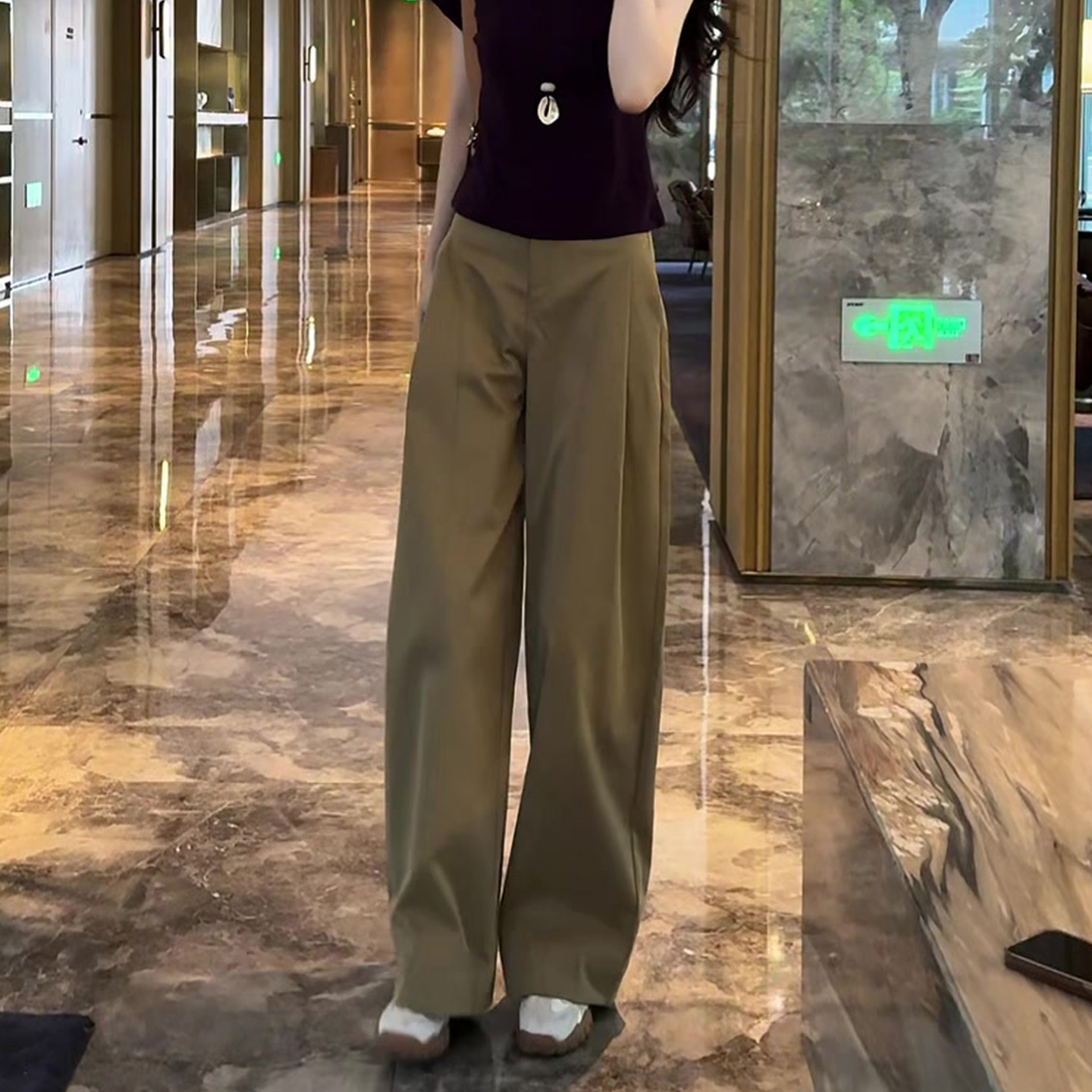 卡其色大码裤装显瘦休闲西装裤