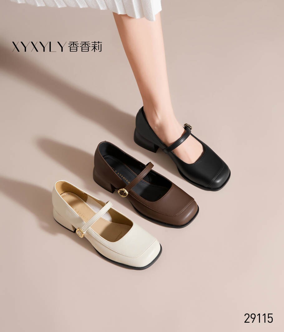 香香莉法式复古方头玛丽珍鞋女2025春新款粗跟一字扣带单鞋29115