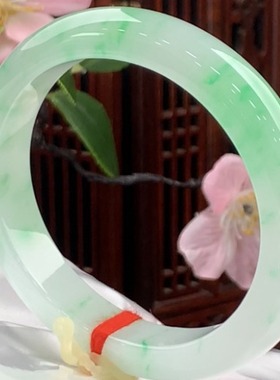【新品】直销天然缅甸翡翠A货飘绿贵妃手镯 水润完美尺寸圈口礼物