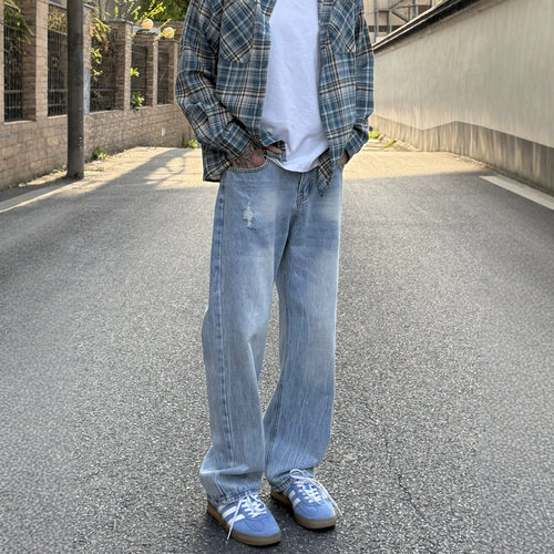 浅蓝色纹理牛仔裤男款夏季美式