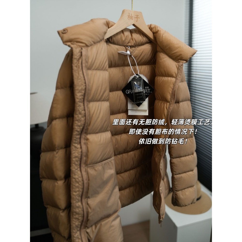 清仓仅库存!内里填充三星95白鸭绒!篙端线东丽克轻面料轻薄羽绒服